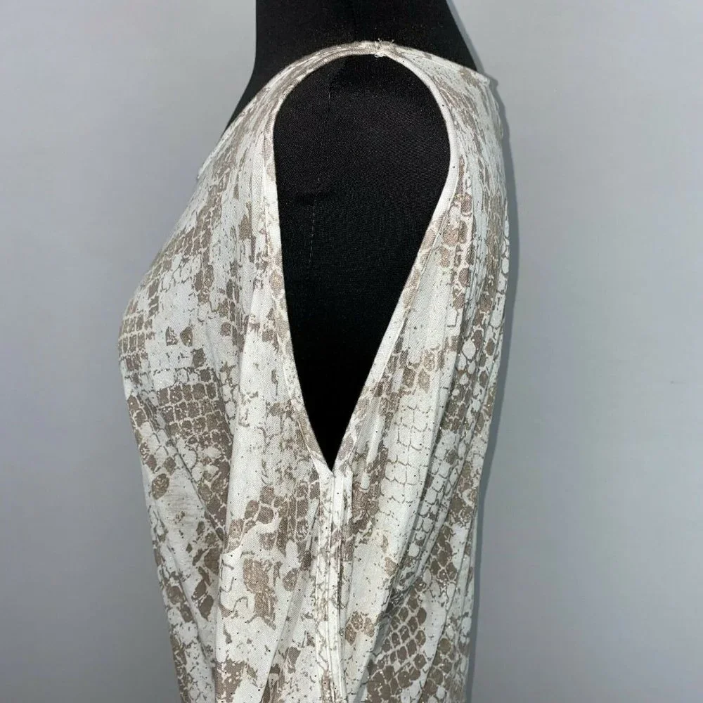 Express M Patterned Gold Accents Top Cold Shoulder Dolman Like Sleeves - Picture 5 of 12